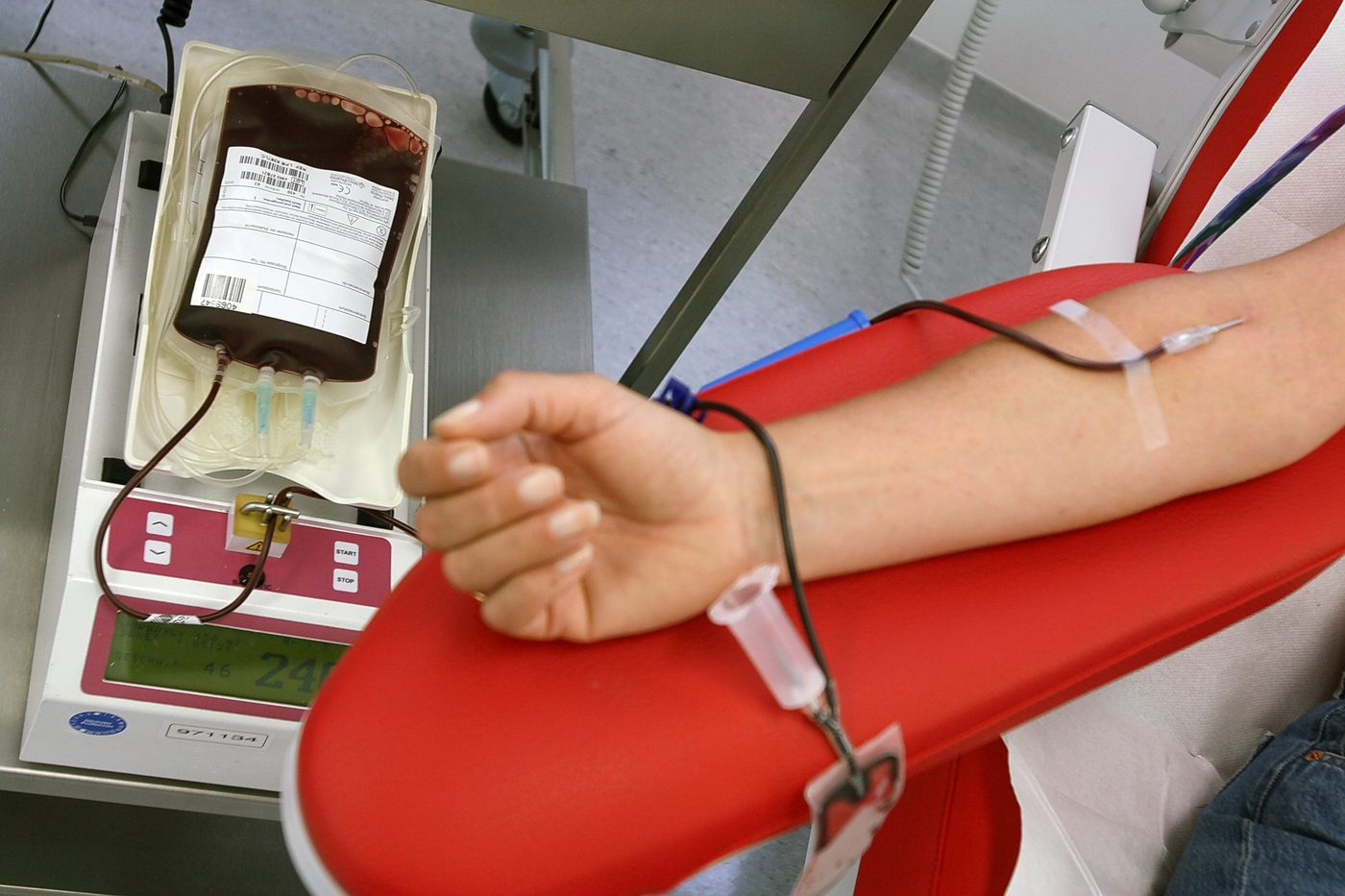 immagine per Sangue artificiale a due pazienti inglesi 